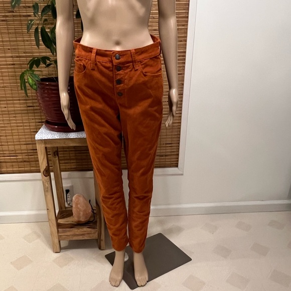 Old navy corduroy pants. - Picture 1 of 4